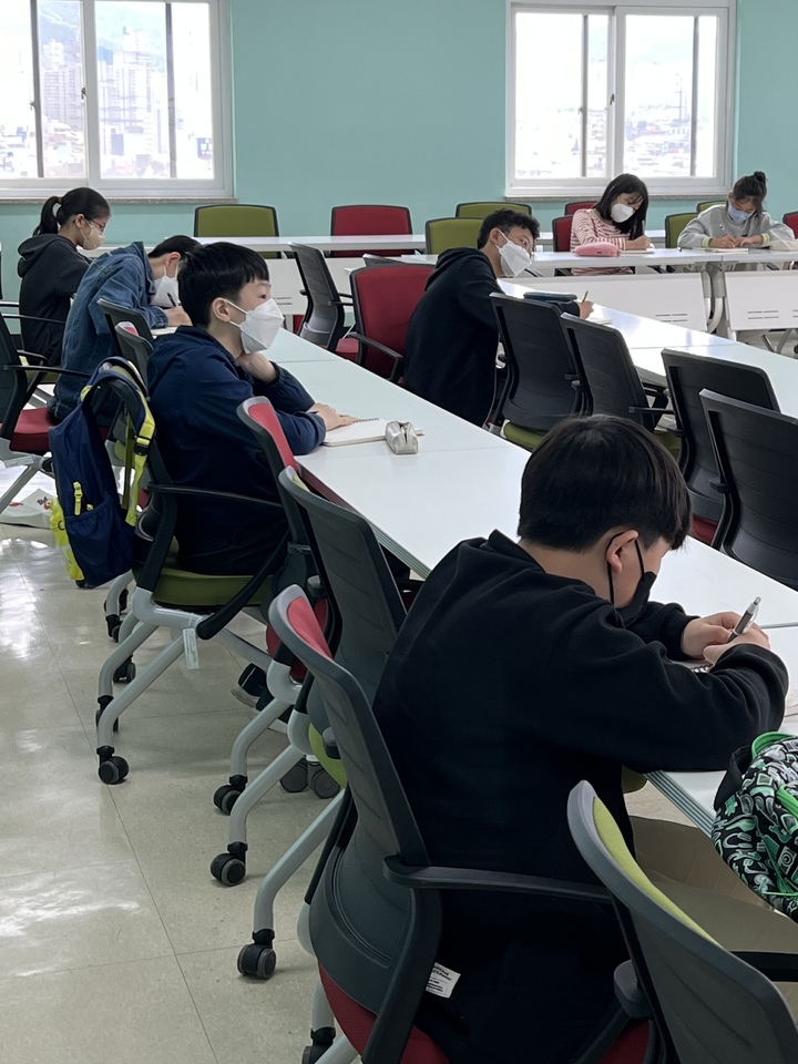 충북교육도서관 초·중 학생 스토리 창작 교실