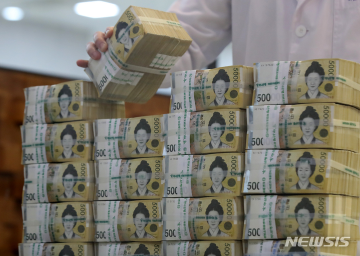 연 10%대 고금리 적금, 만기에 얼마 받나