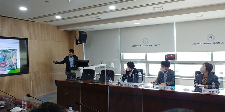 기재부 전북 방문...탄소진흥원 등 주요 사업 현장서 의견 청취