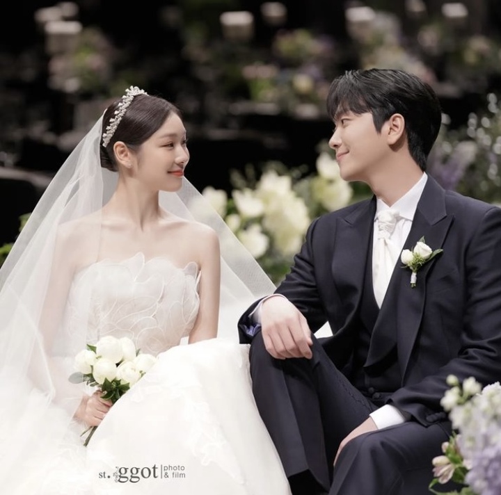 영화 같네…김연아, ♥고우림과 결혼식 사진 대거 공개