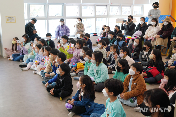 화성시, 학교복합화시설 늘봄·호연이음터 동시 개관