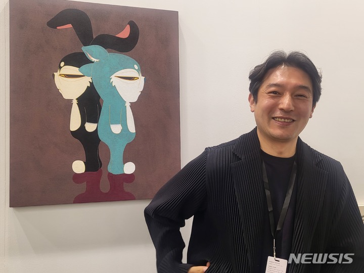[2023 홍콩 아트센트럴]부산 우갤러리 대박...눈치보는 한충석 작품 솔드아웃