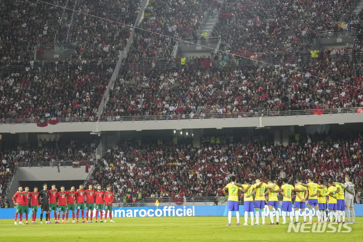 FIFA 1위 브라질, 카타르월드컵 4강 모로코에 덜미…1-2