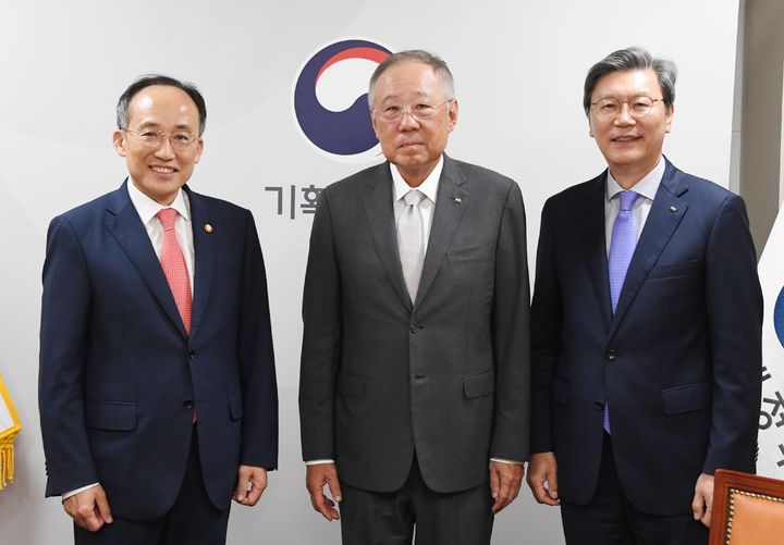 추경호 부총리, 류진 한국경제인협회 회장 면담
