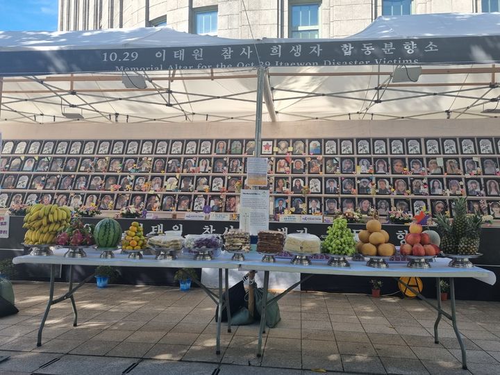 아이들 외롭지 않게…이태원·세월호 유족 추석 차례