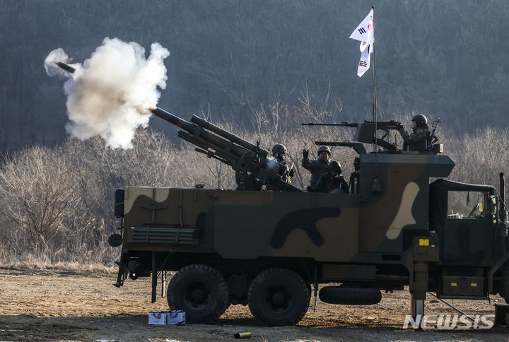 17사단, 보병여단 포병대대 통합 K105A1 자주포 포탄사격 훈련