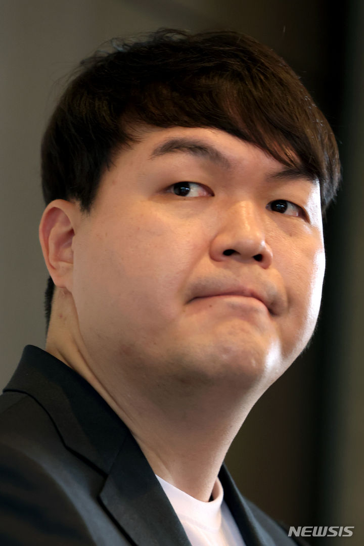 ART OnO 성공 다짐하는 노재명 아트 오앤오 대표