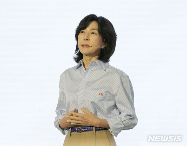 삼양식품, 삼양家 며느리 김정수 부회장 사내이사 재선임