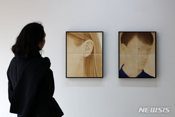 거울 자아 베르트람 하제나우어 개인전 여는 초이앤초이 갤러리