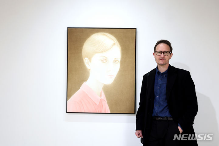 거울 자아 베르트람 하제나우어 개인전 여는 초이앤초이 갤러리