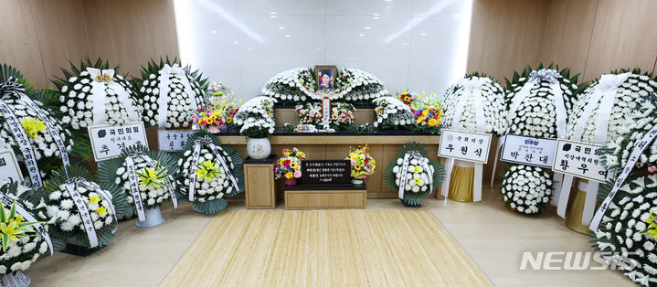 국군수도병원 장례식장에 마련된 고 이예람 중사 빈소