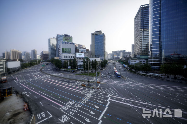 한산한 도심