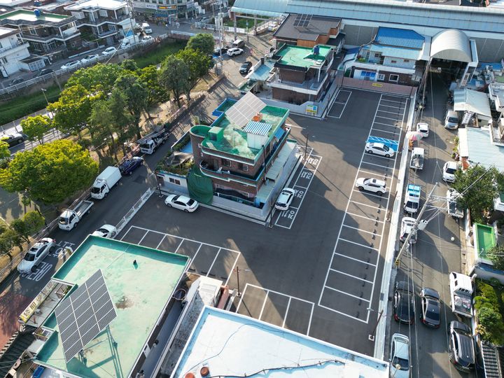 창원 명서시장 주차장 주택 고립, 주민들 대책 요구