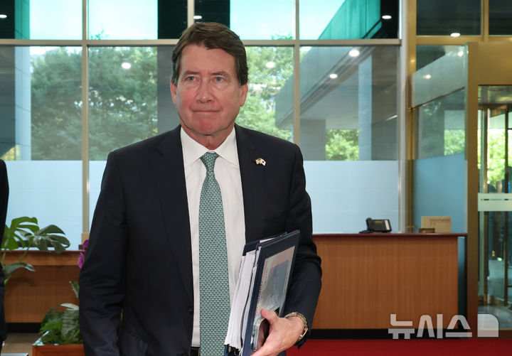 외교부 찾은 빌 해거티 미 상원의원