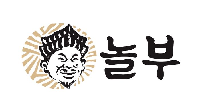 [단독] 尹대통령 전속 사진가, 놀부 보쌈·부대찌개 CEO로 2막 찍는다