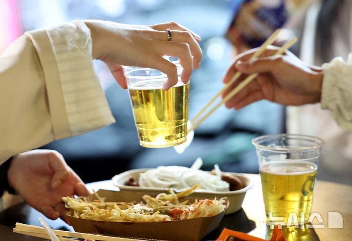 용금맥 축제, 먹고 즐기고 마시고
