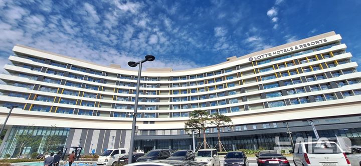경남 김해에 롯데호텔앤리조트·정원형 공원 8일 문 연다