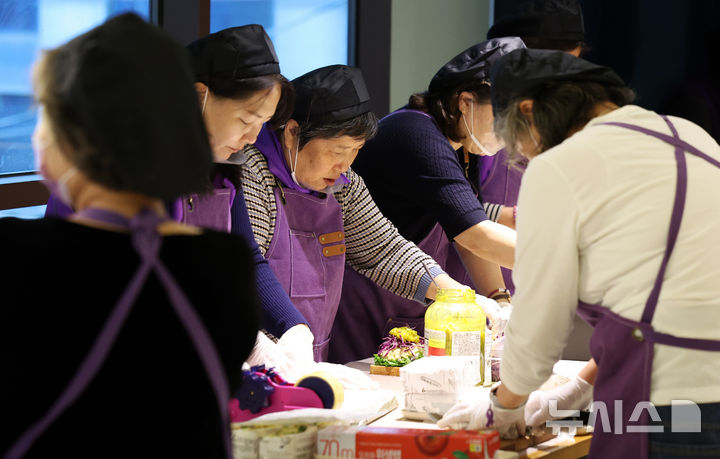 일일카페 보라빛 하루