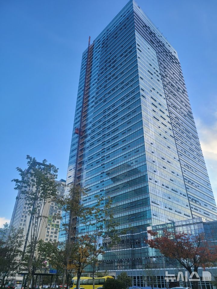 부동산 경기 침체 속 공사비 갈등…인천서 시행사-시공사 대립 격화