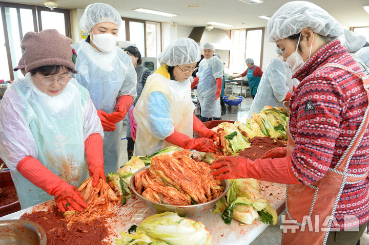 사랑나눔, 김치나눔 김장담그기 행사