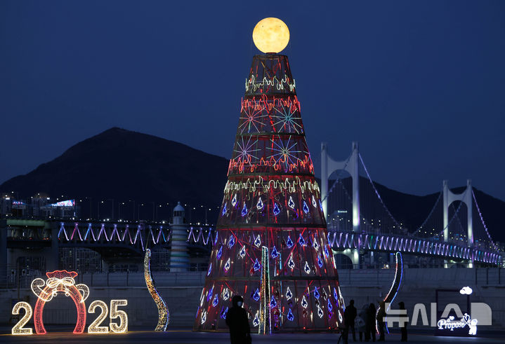불 밝힌 친환경 LED 달집