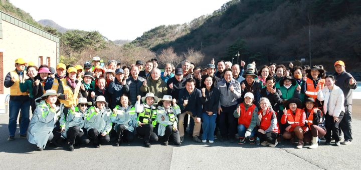 [금산소식]군북면, 보곡산골 산벚꽃축제장 환경 정비 등