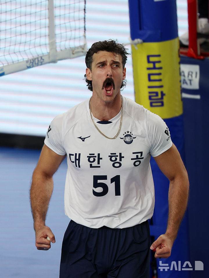 러셀 가보자고