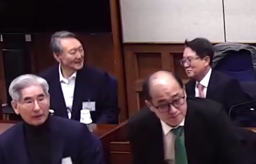 윤석열 '내란 우두머리' 1심 무기징역