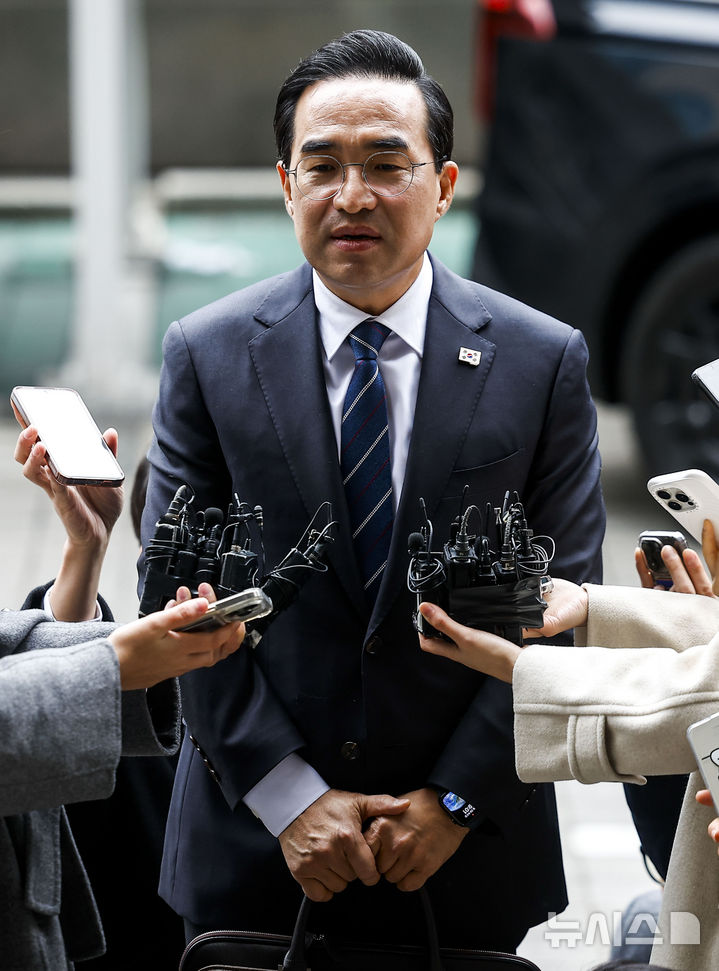 박홍근 장관 후보자 출근길 관련자료 2