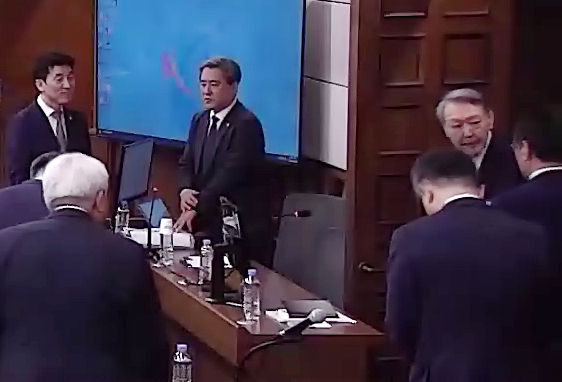 특검, '평양 무인기' 윤석열 징역 30년 구형