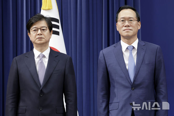 신임 성기홍 홍보수석-한찬식 민정수석