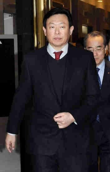 유통거인 신세계-롯데 끝나지 않은 밀당..결국?