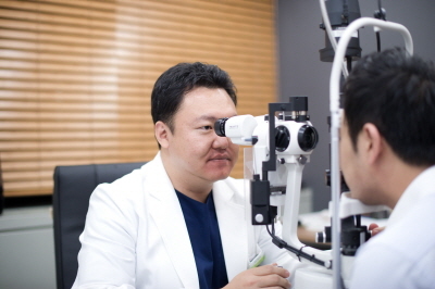 우리 아이 시력저하 걱정된다면? ‘드림렌즈’ 착용