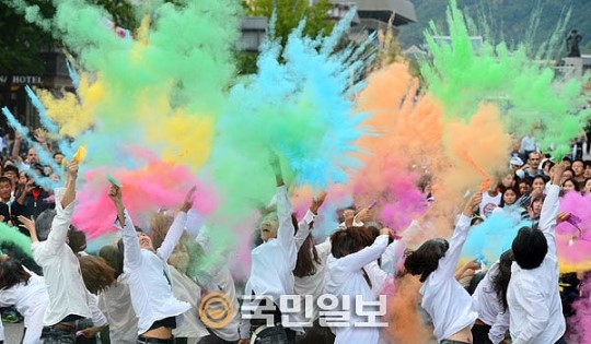 서울 무도회 컬러댄스 카니발