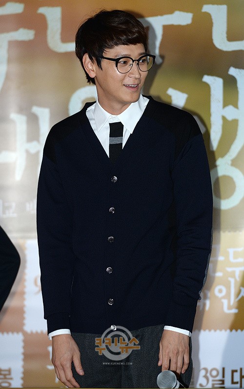 [포토] 강동원 ‘댄디가이의 꽃미소’