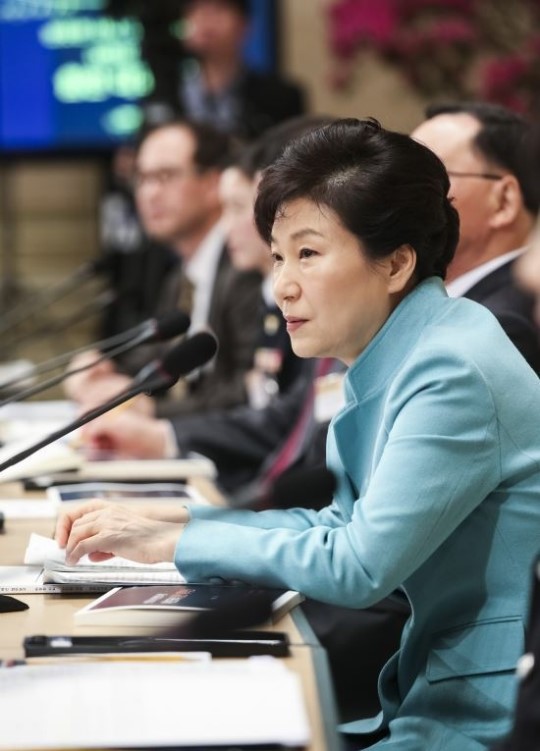 박 대통령, “나우 오어 네버(now or never·지금이 유일한 기회)” 팝송 거론