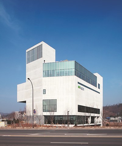 [2015 교회건축 문화대상-록원교회] 지역사회 구원의 방주로…  열방을 품는 비전 형상화