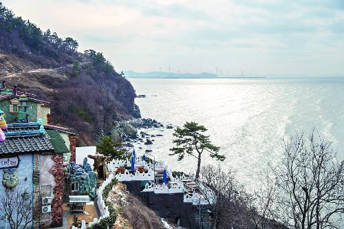 ‘금빛 갯벌, 넘실대는 파도’ 가슴이 뻥 뚫리네∼ 영광 백수해안도로 드라이브