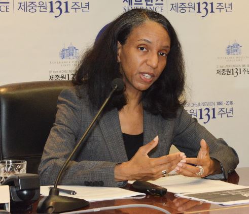 인공지능(AI)이 미래 의사를 대체하지는 않을 것