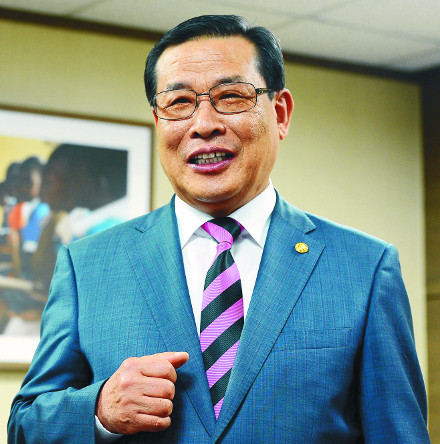 진중섭 금강테크 회장 “中 상장 뒤 한국기업 진출 도울 것”