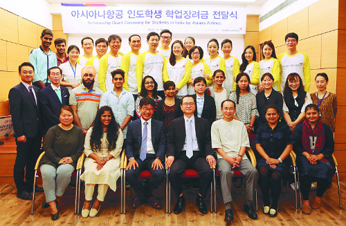아시아나항공, 인도 뉴델리 찾아 봉사활동