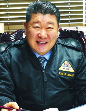 [지역경제 이끄는 강소기업] 파산 딛고 일어선 오뚝이… 로터리 칼날 국대 됐다