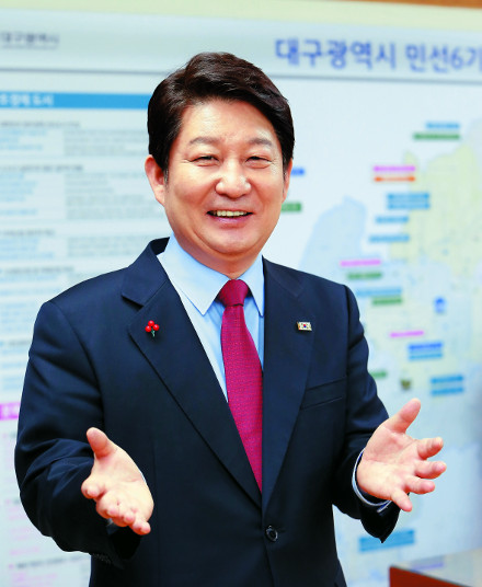 [신년 초대석] 권영진 대구시장 “일자리 늘리고 서민경제 챙길 것”