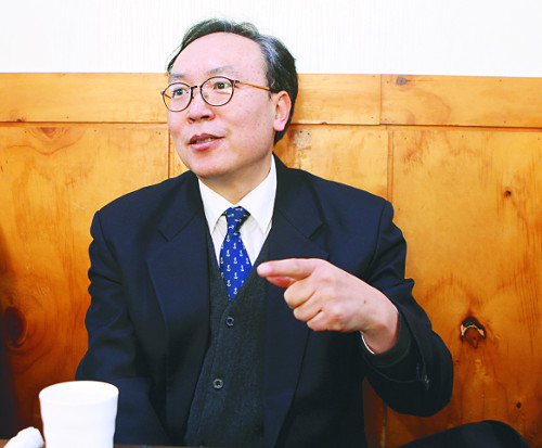 서울기독대 “신앙 정체성 불일치” 파면 vs 손원영 교수 “부당한 징계에 법적 대응”