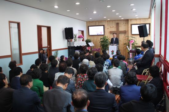 포항빛내리교회, 지난달 30일 남구 효자동 성전에서 설립예배 드렸다