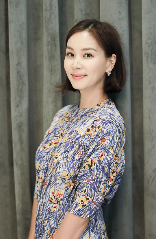 고소영 “연기하니 활력 생겨… 중년 포스 기대해” [인터뷰]