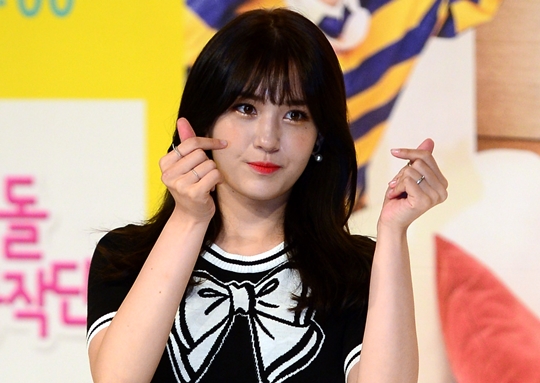 “JYP 떠난 전소미, YG 산하 더블랙레이블과 계약”
