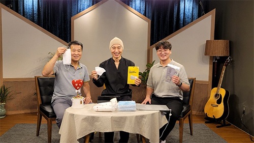 ‘국인인터내셔날’-‘예원아트’, 희망을 파는 사람들에 마스크 1만1천장 기부