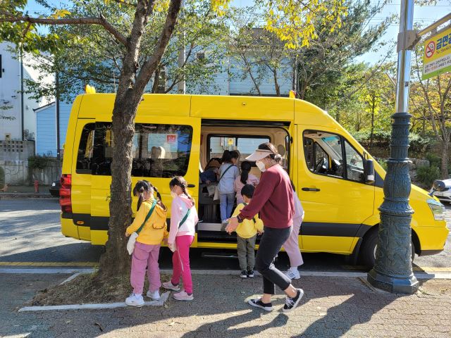 제이제이모터스 대구서 친환경 전기통학차량 보급