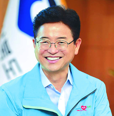 중기 제품·농산물 세일즈 나선 도지사